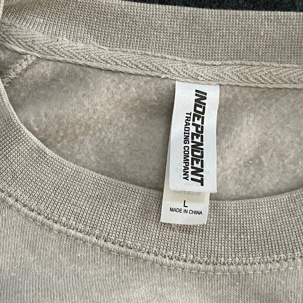 Independent Trading Co Lacrosse Good‎ Vibes Graphic Sweatshirt Sand Tan Large